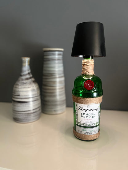 Tanqueray London Dry Gin Lamp